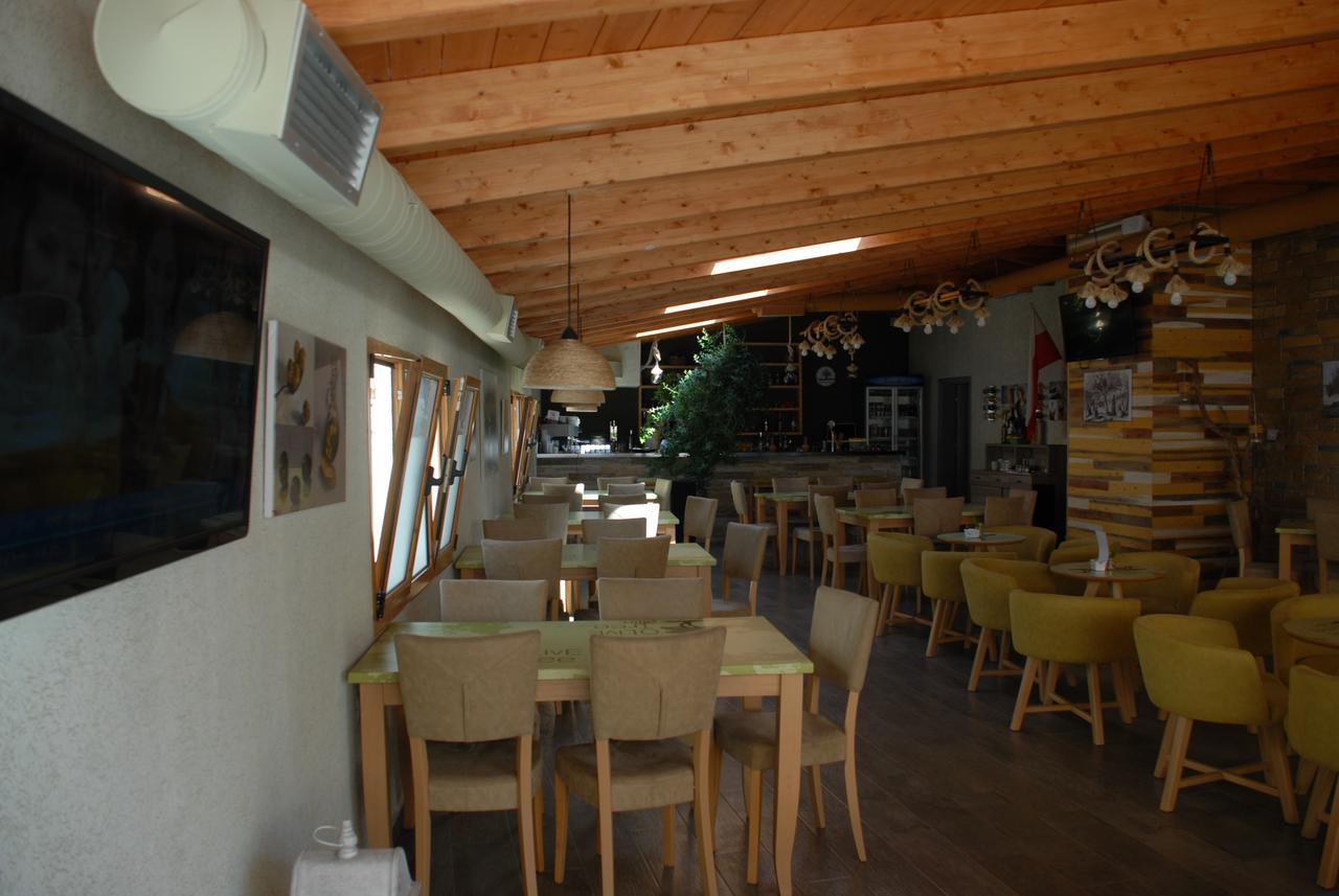 Olive Tree Hotel ซารานเดอ ภายนอก รูปภาพ